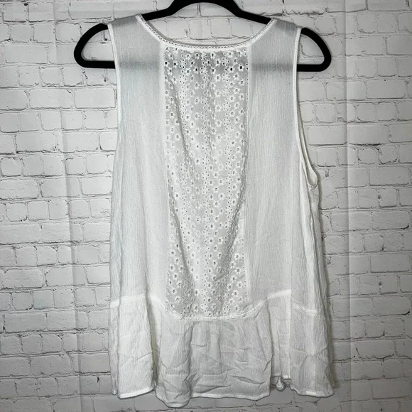 Breathless White Eyelet Lace Peplum Tank Top Sleeveless Boho Plus Size 1X - Picture 3 of 6